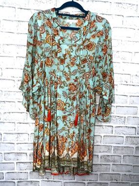 |•LOVE KYLA•| Pretty Tunic/Dress Size Small